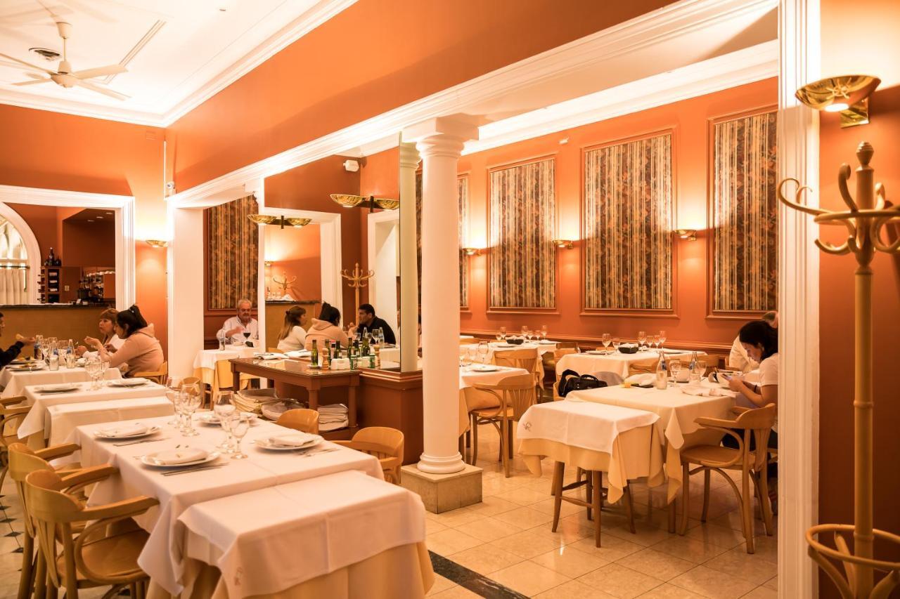 Hotel Libertador Тандил Экстерьер фото
